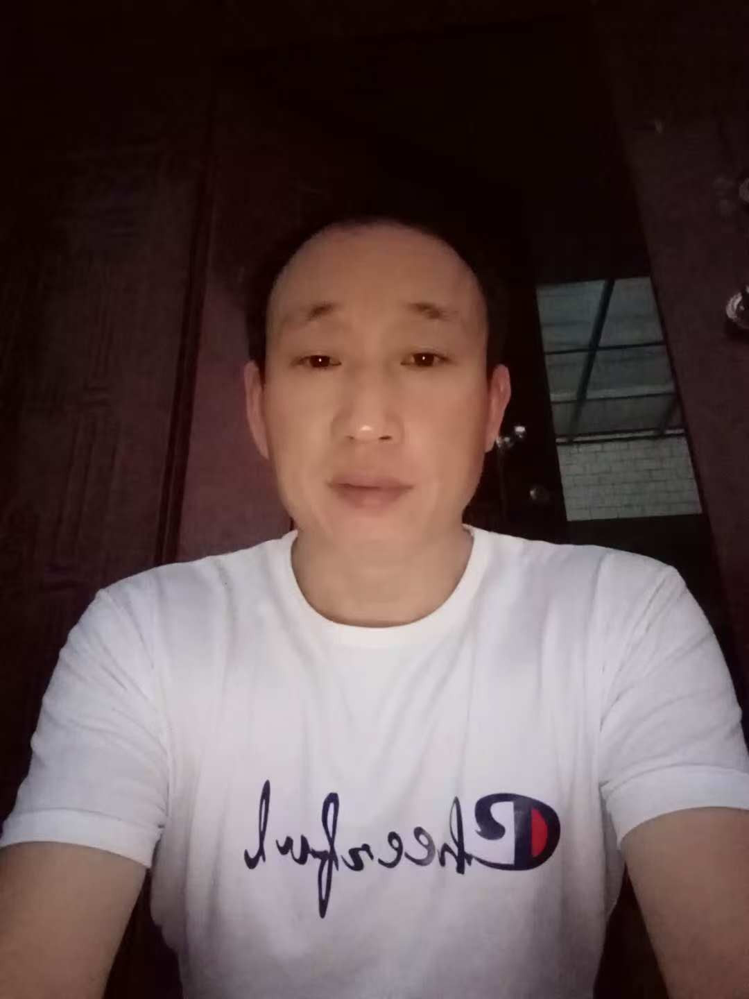 阿姨资料照片