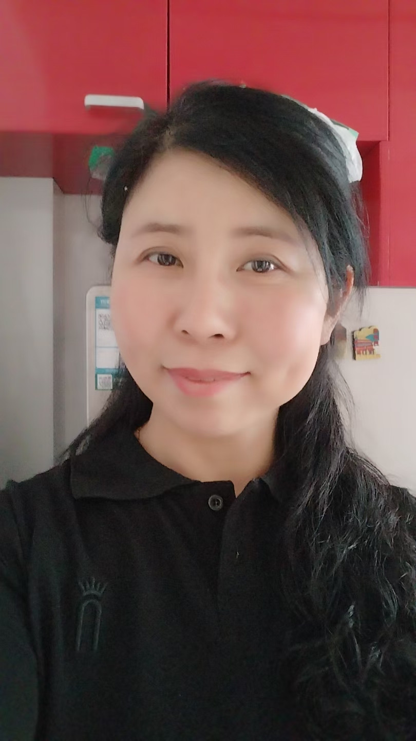 阿姨资料照片