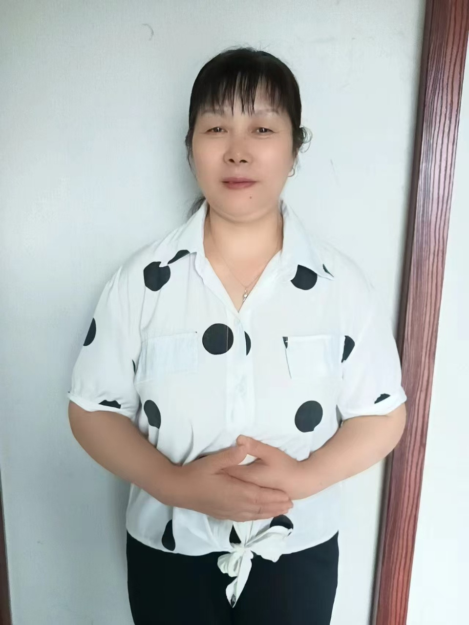 阿姨资料照片