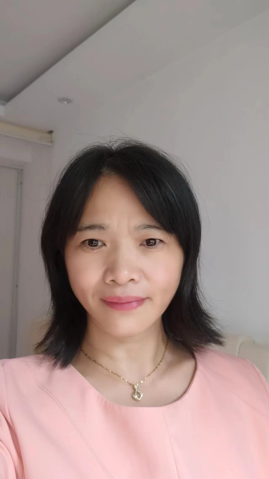 阿姨资料照片
