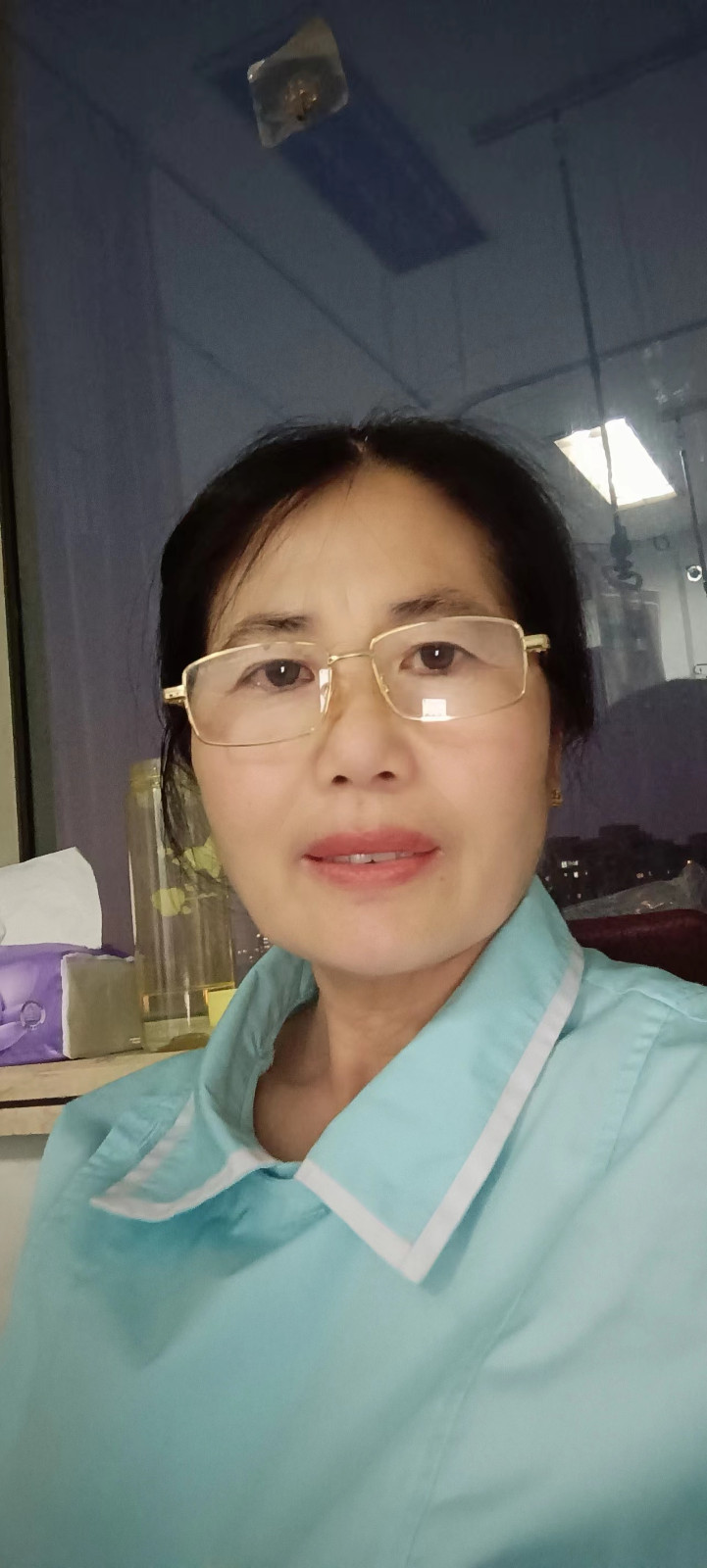 阿姨资料照片