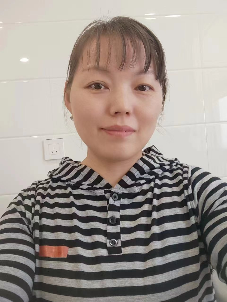 阿姨资料照片