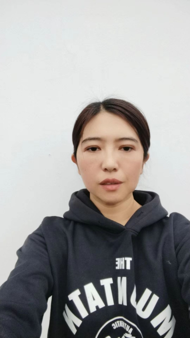 阿姨资料照片