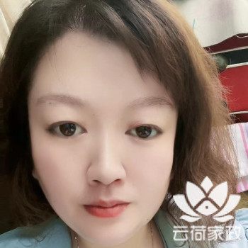 阿姨资料照片