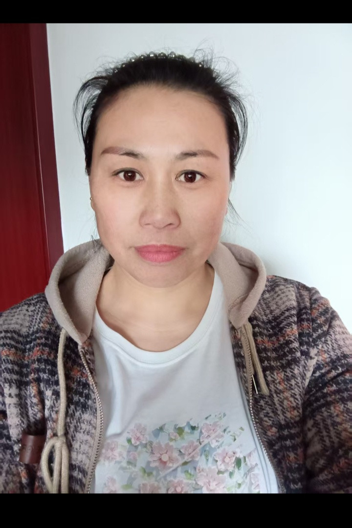 阿姨资料照片