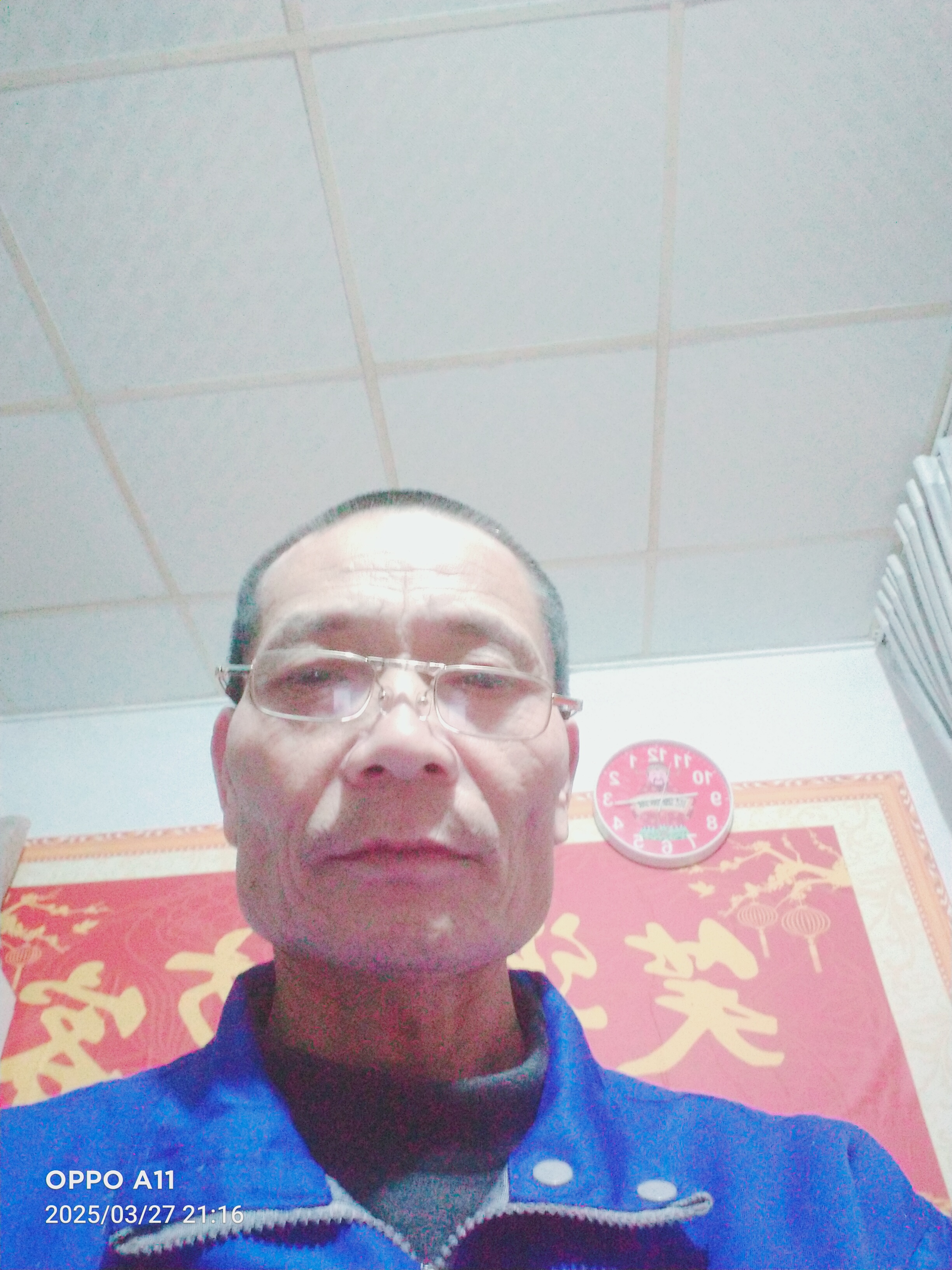 阿姨资料照片