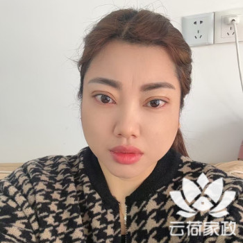 阿姨资料照片