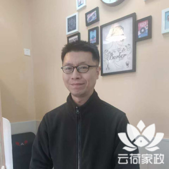 阿姨资料照片