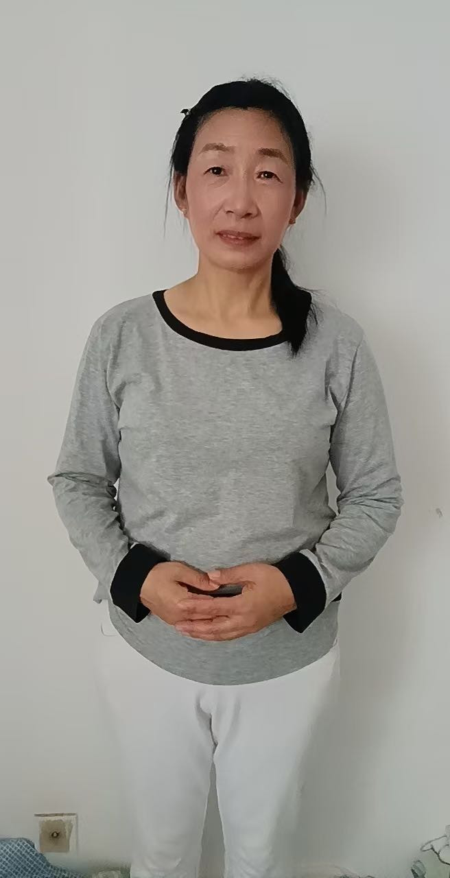 阿姨资料照片