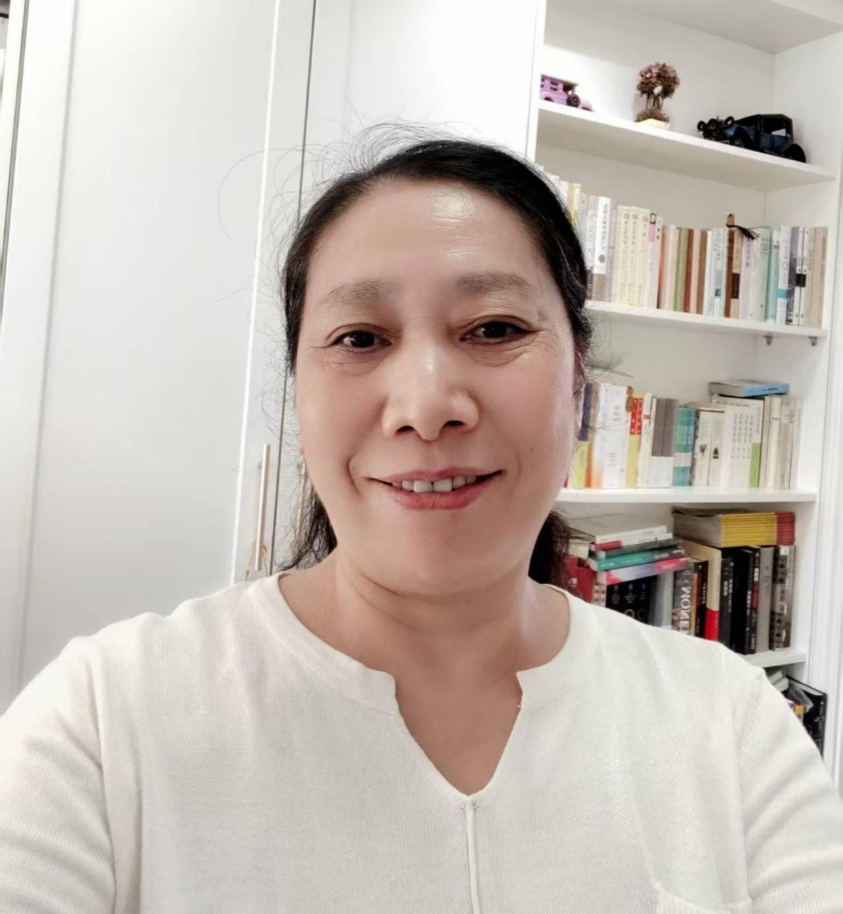 阿姨资料照片