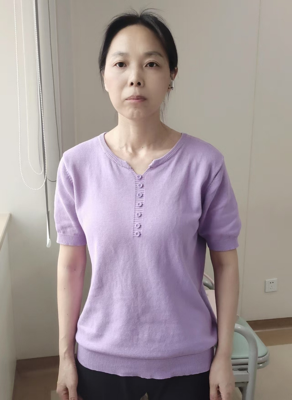 阿姨资料照片