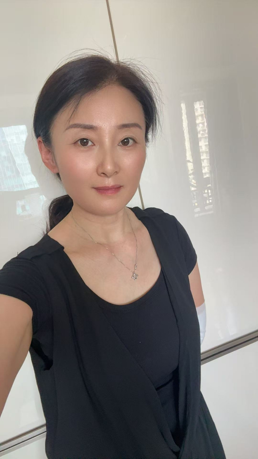 阿姨资料照片
