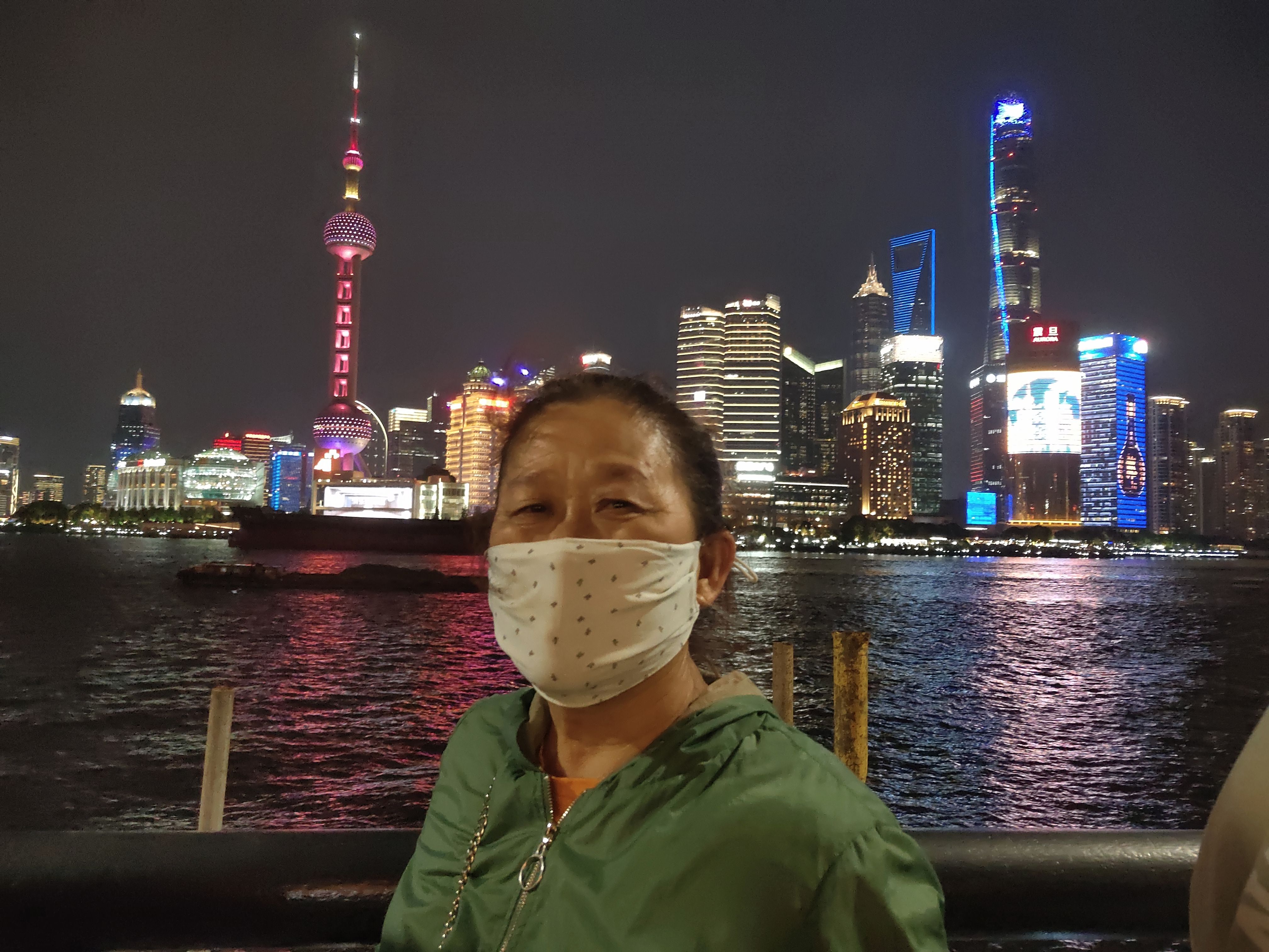 阿姨资料照片