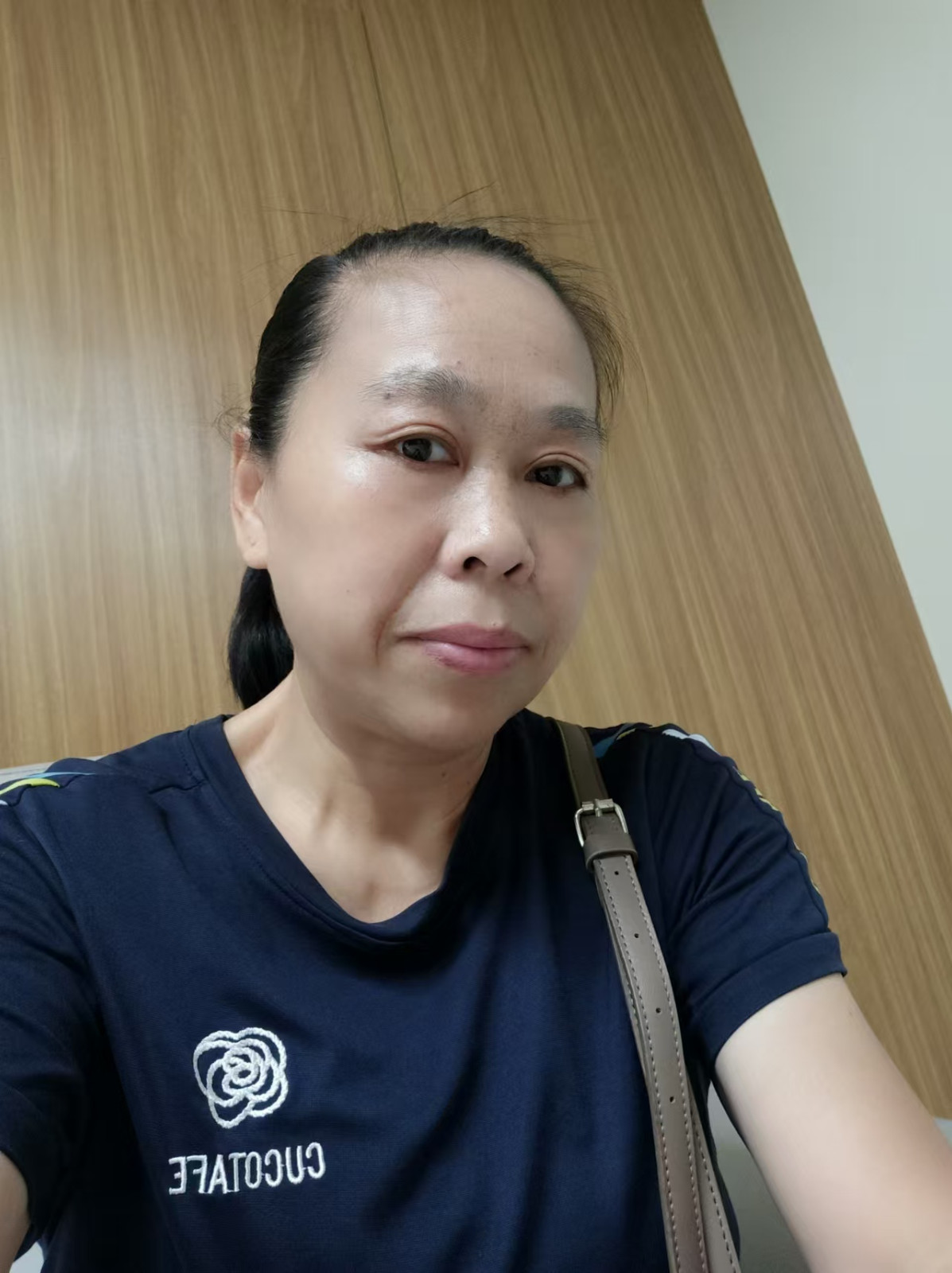 阿姨资料照片