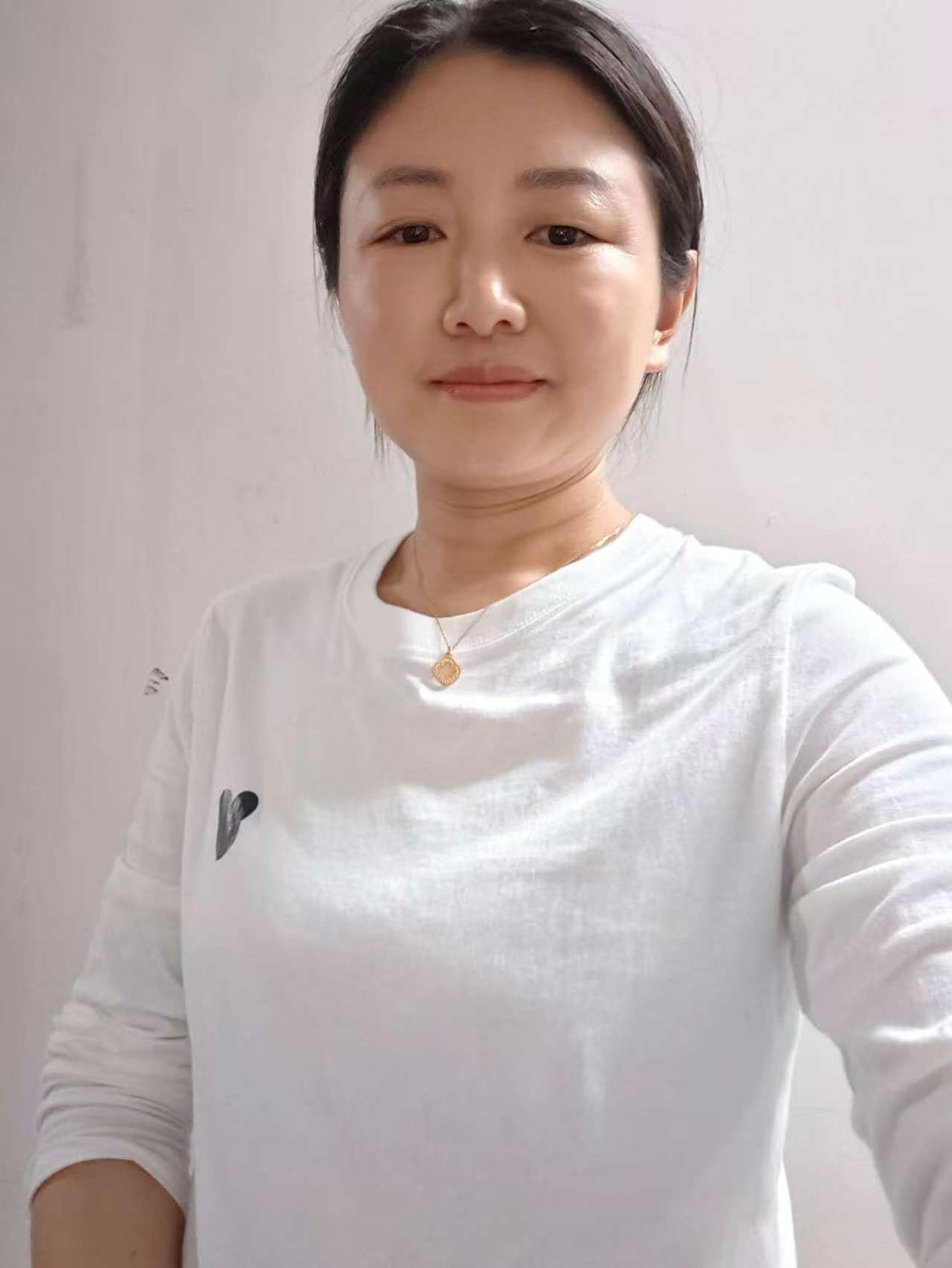 阿姨资料照片