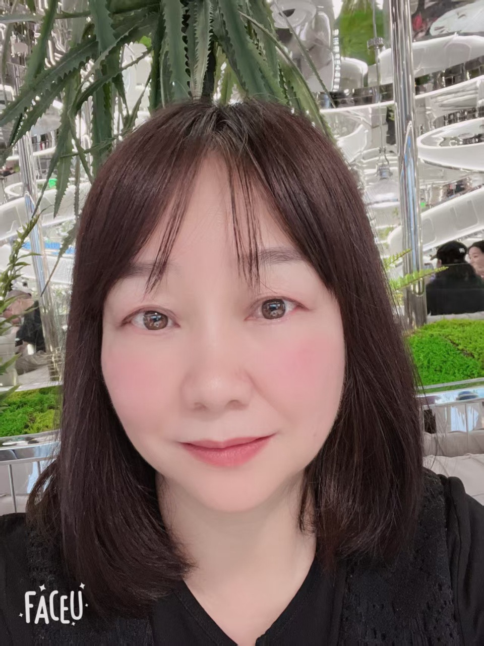 阿姨资料照片
