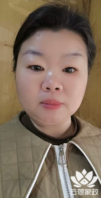阿姨资料照片