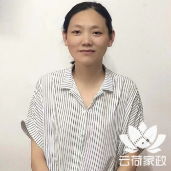 阿姨资料照片