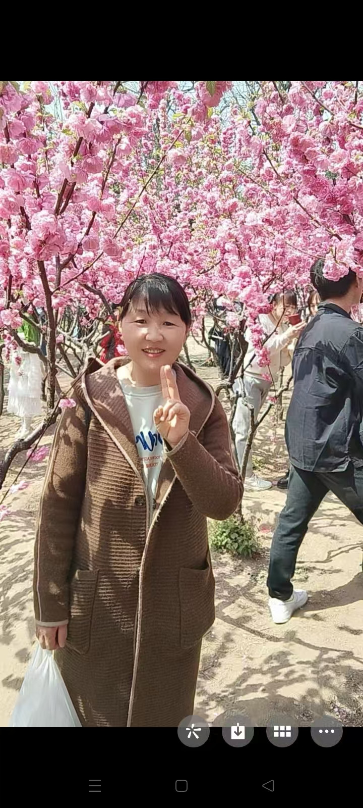 阿姨资料照片