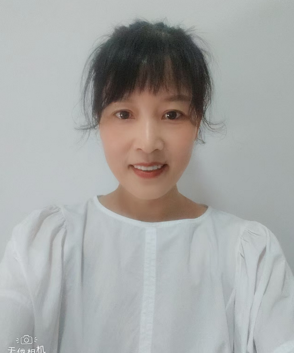 阿姨资料照片