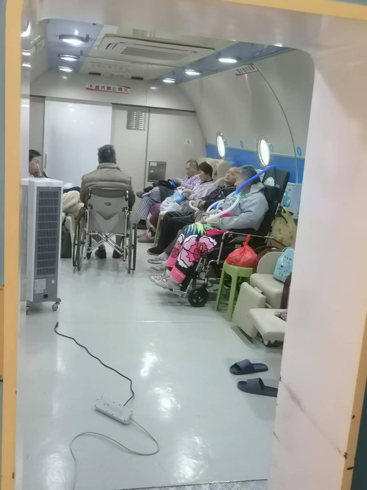 阿姨资料照片