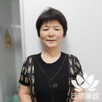 阿姨资料照片
