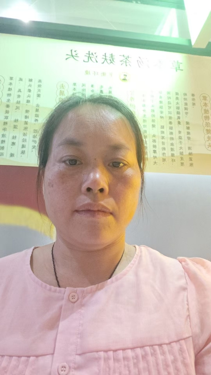 阿姨资料照片