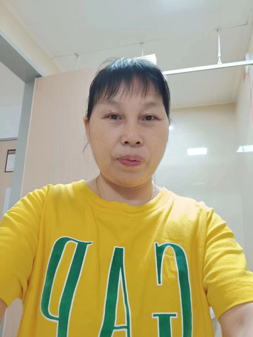 阿姨资料照片