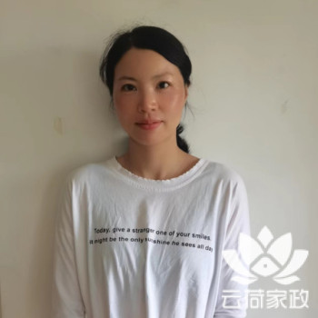阿姨资料照片