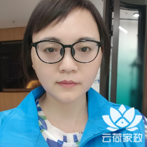 阿姨资料照片
