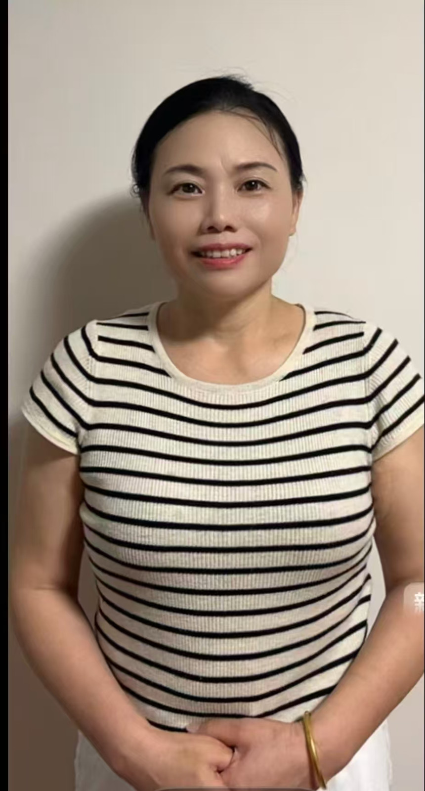 阿姨资料照片