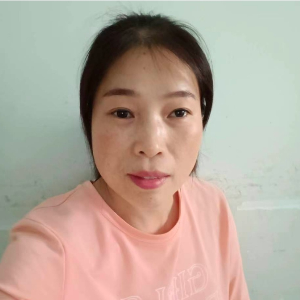 阿姨资料照片