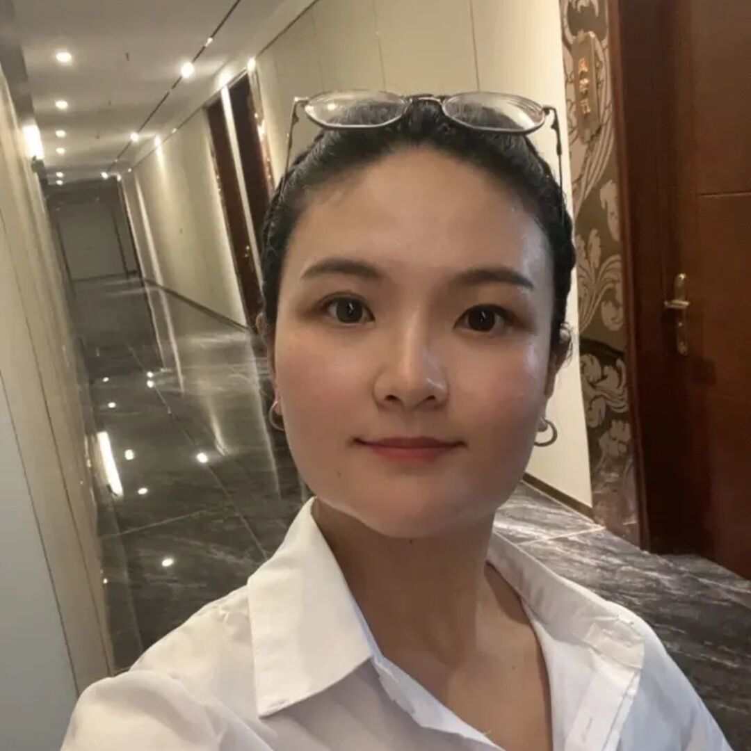阿姨资料照片