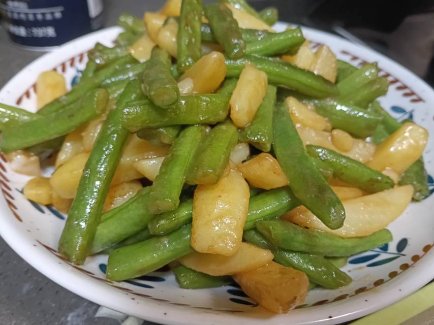 阿姨资料照片