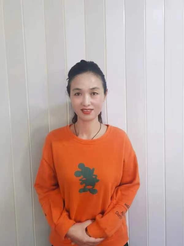 阿姨资料照片