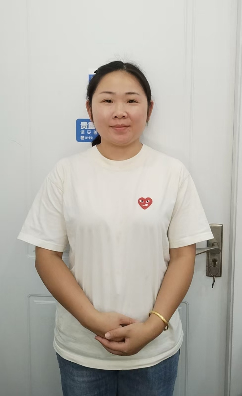 阿姨资料照片