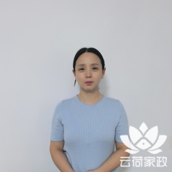 阿姨资料照片