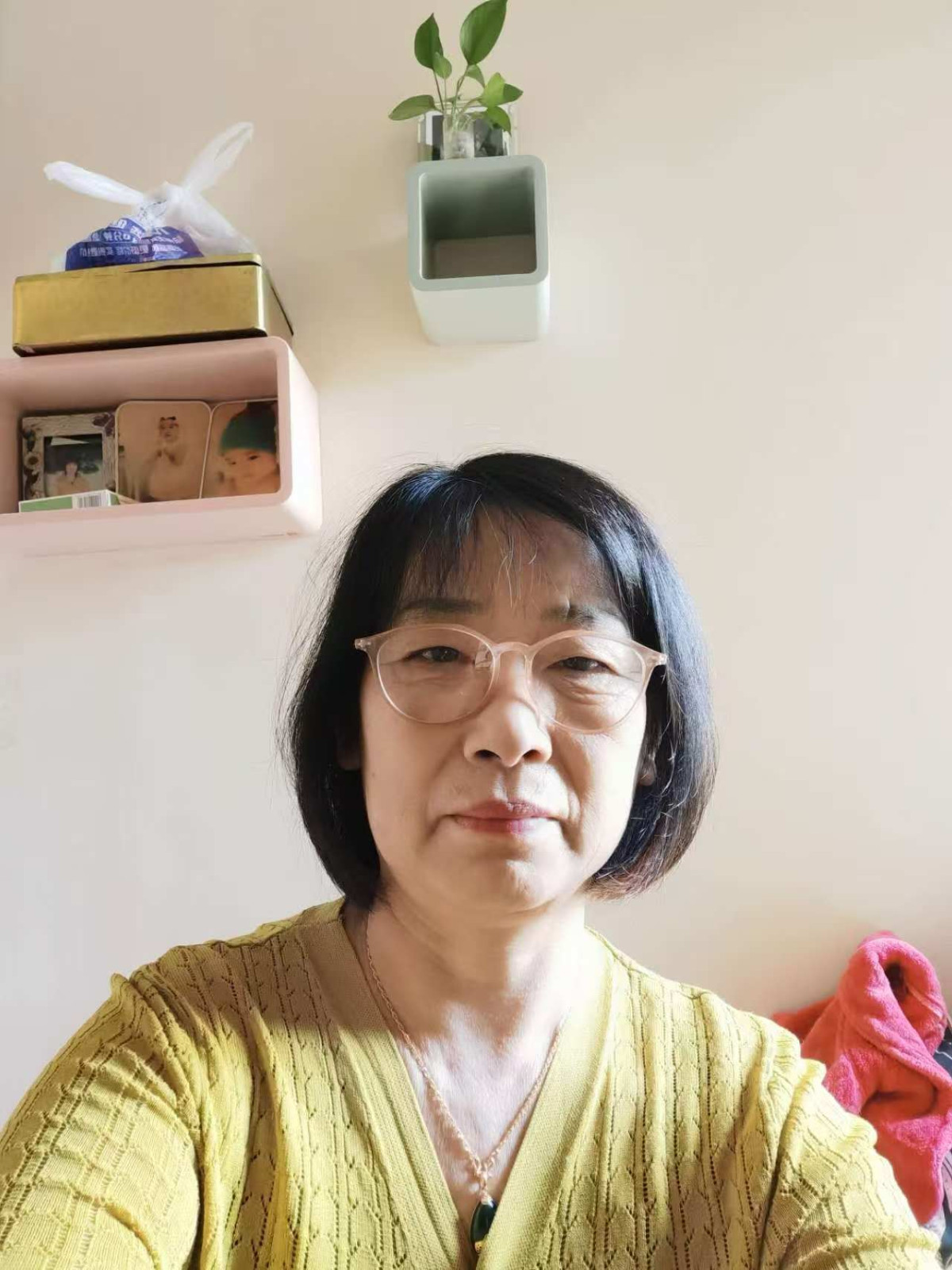 阿姨资料照片