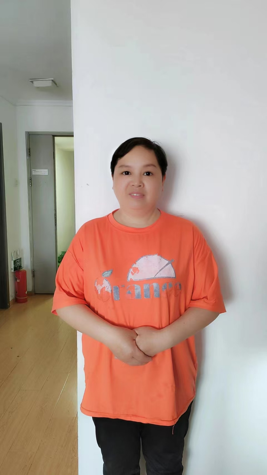 阿姨资料照片