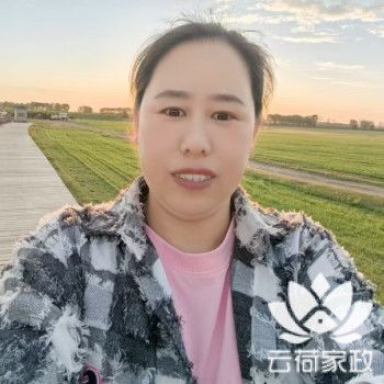 阿姨资料照片