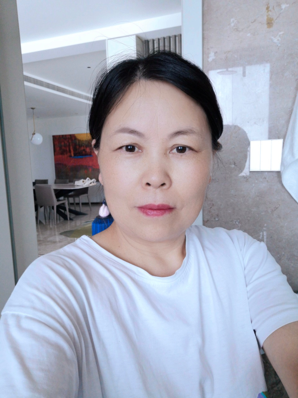 阿姨资料照片