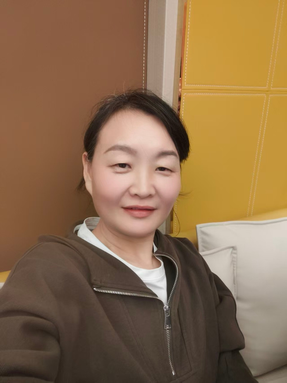 阿姨资料照片