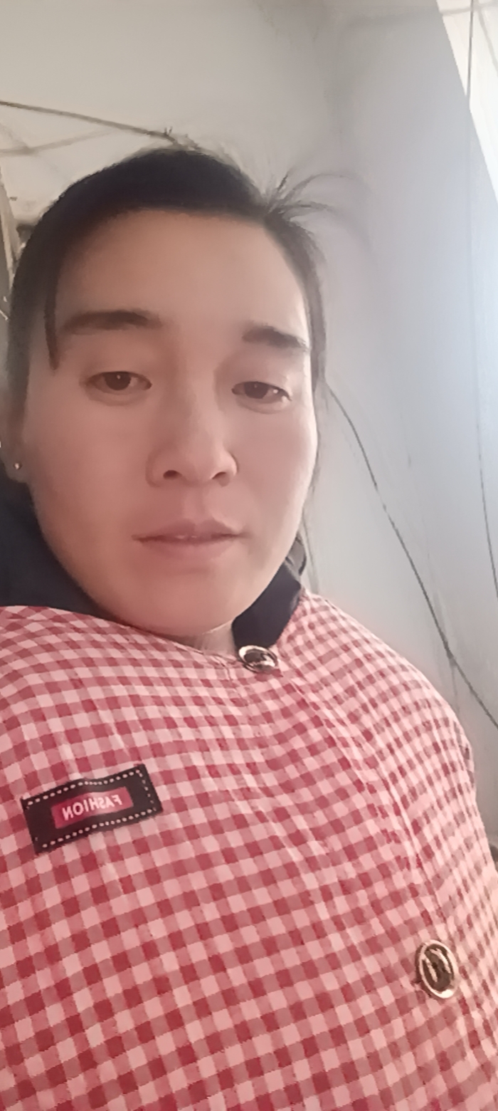 阿姨资料照片