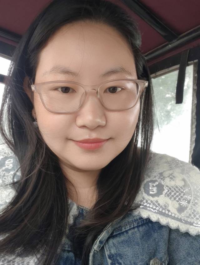 阿姨资料照片