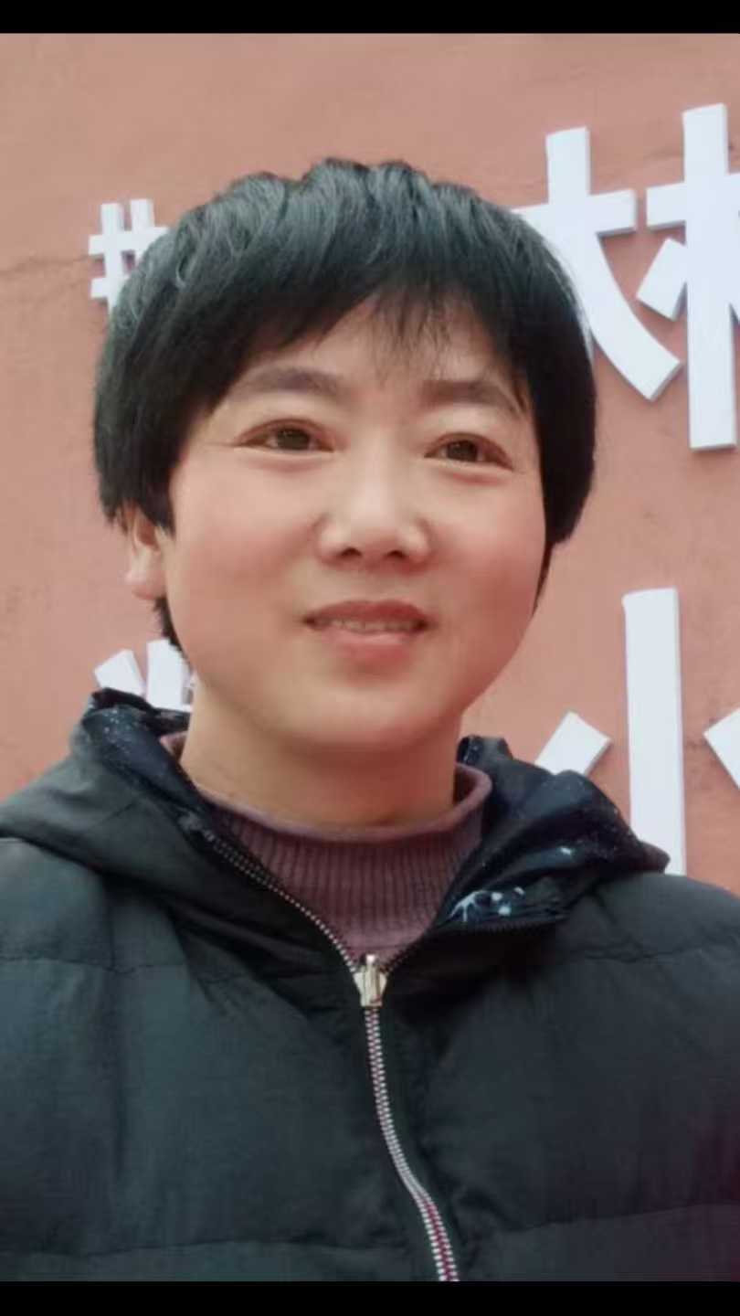 阿姨资料照片