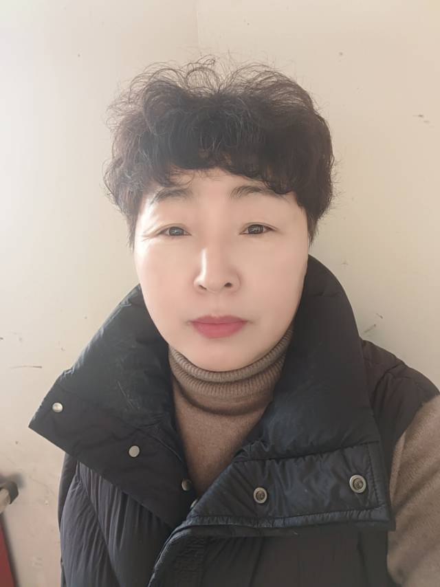 阿姨资料照片