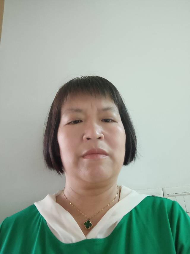阿姨资料照片
