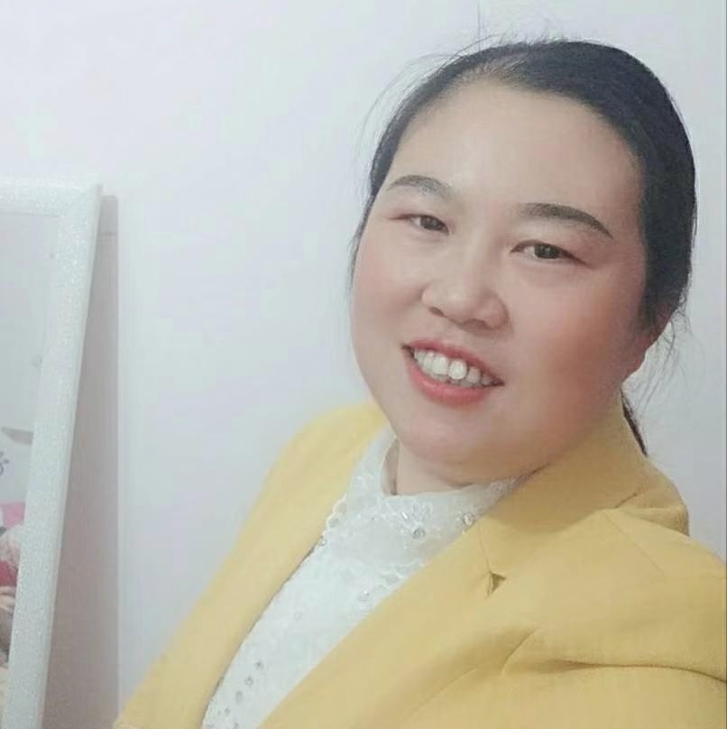 阿姨资料照片