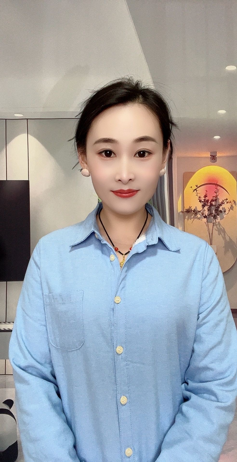 阿姨资料照片