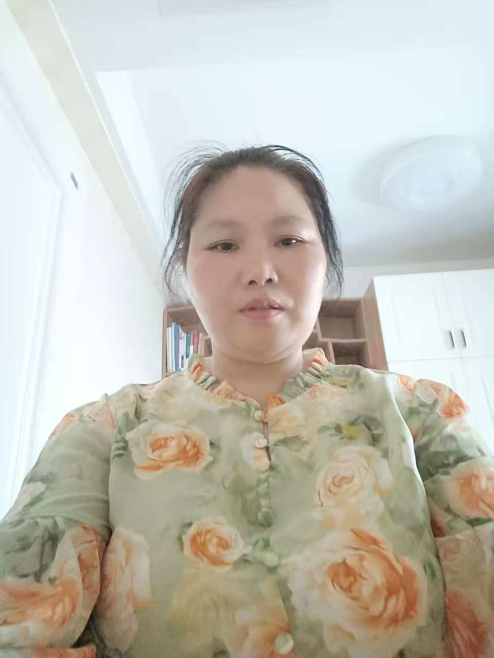 阿姨资料照片